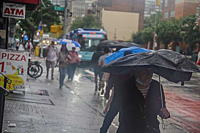 Weather advisory: Heavy rain, hail and high winds in the forecast for NYC’s Thursday’s evening commute 4