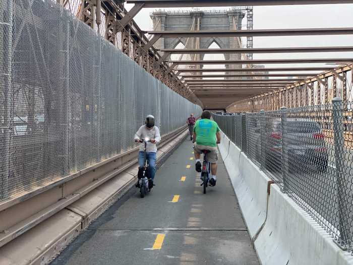 The big rollout: Brooklyn Bridge bike lane officially opens 8