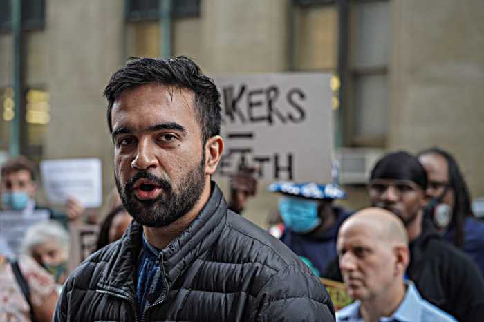 Queens Assemblymember shares bigoted voicemail calling for ‘death of all Muslims’ 5 Assemblymember Zohran Mamdani.