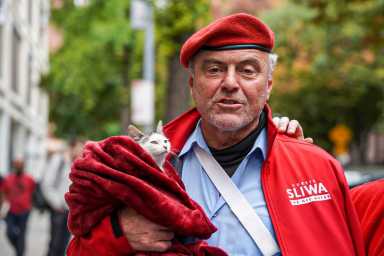 D8ECF82B-E889-4635-B883-CA92EEA012A1