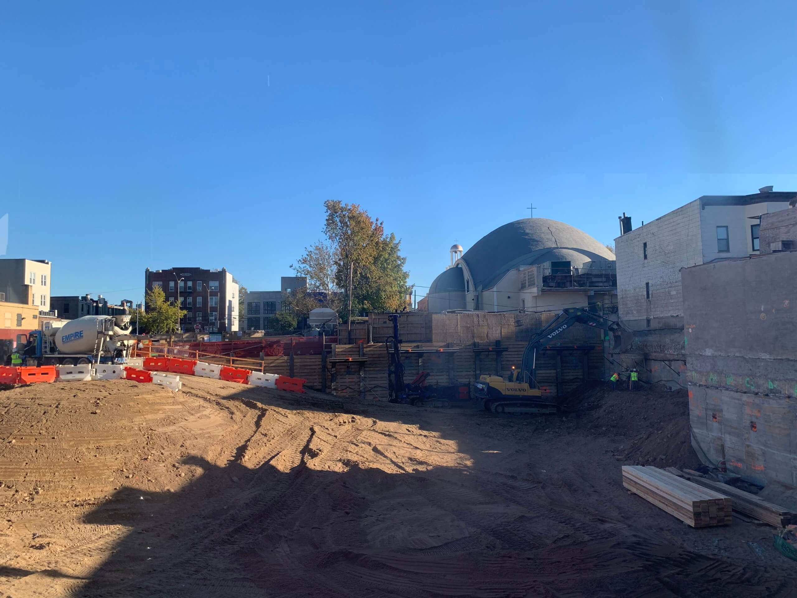 Supermarket struggle: Why are New Yorkers losing their beloved grocery stores? 11