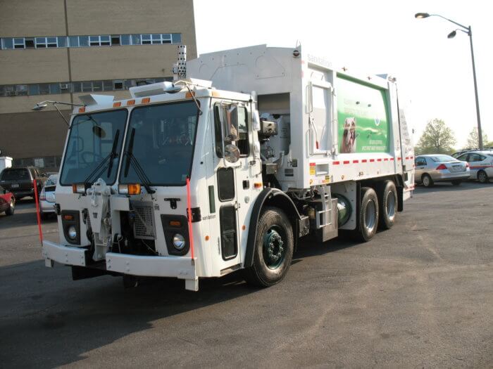 FIRST ON amNY: Report outlines safety improvements for private waste carting trucks in NYC 5