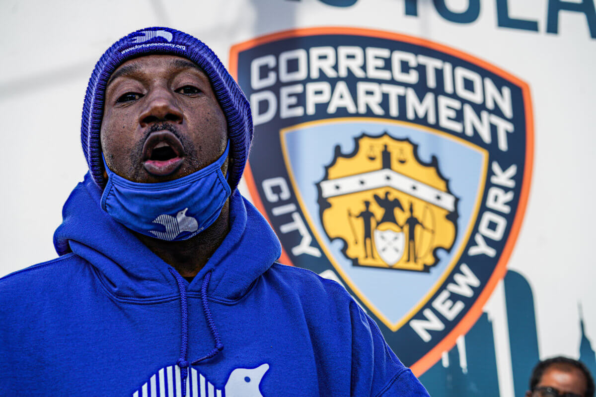 'A place of inhumanity': Justice advocates, pols rally in support of Rikers Island hunger strike 8