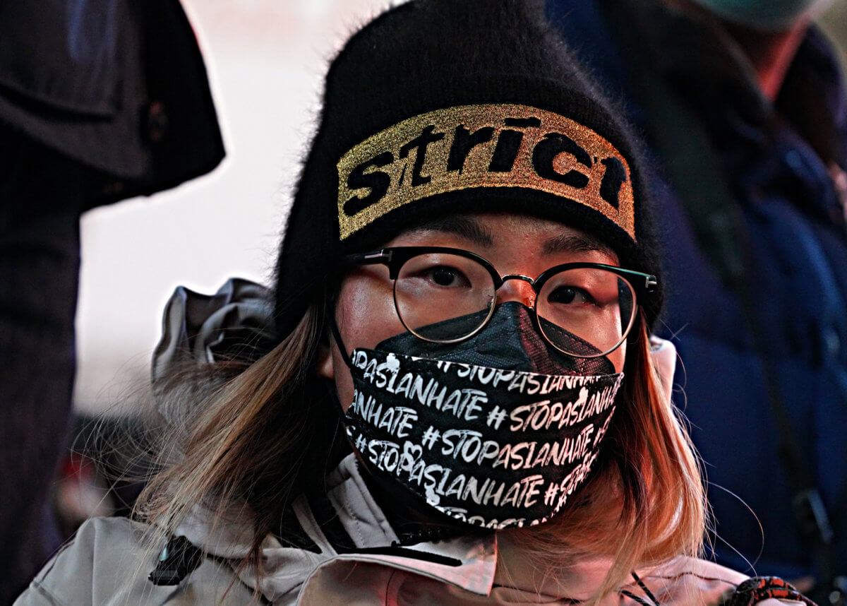 Hundreds gather for Times Square vigil of Michelle Alyssa Go, victim of deadly push in front of train 19
