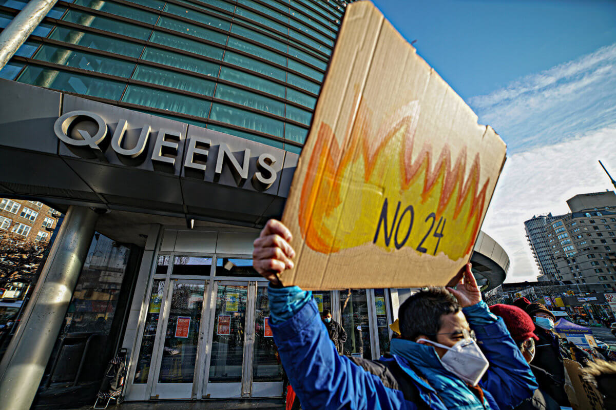 Wage war: Home health aides laud Queens lawmaker for exposé, calls for accountability 8