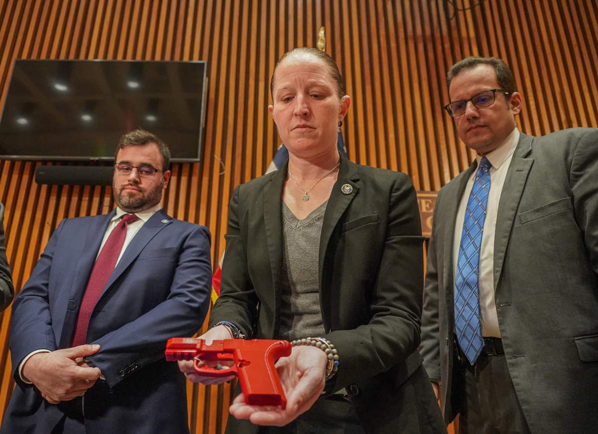MIDTOWN ASSASSIN: NYPD inspector talks ghost gun found on Luigi Mangione, and possibly tracing the murder weapon 4