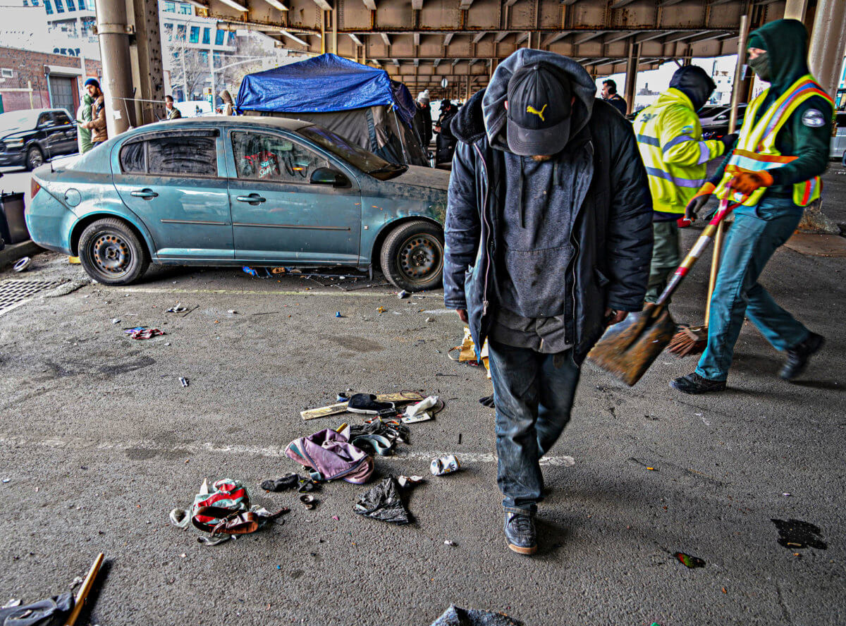 'It's like out of a dystopian movie': Inside an emotional city raid on a Brooklyn homeless encampment 24