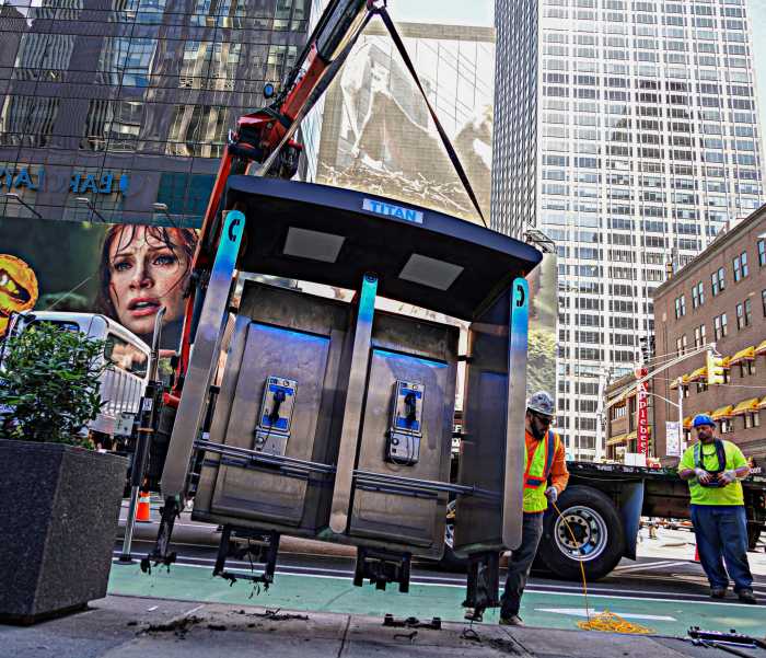 Last call: End of the line for New York City's public payphone 6