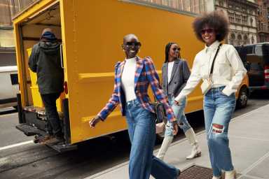 Nordstrom launches Anniversary Sale for the rest of July 36 Nordstrom Anniversary Sale _Campaign_11