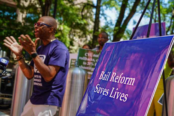 Information war: Mayor and NYPD wage battle of statistics with criminal justice advocates over bail reform and recidivism 2