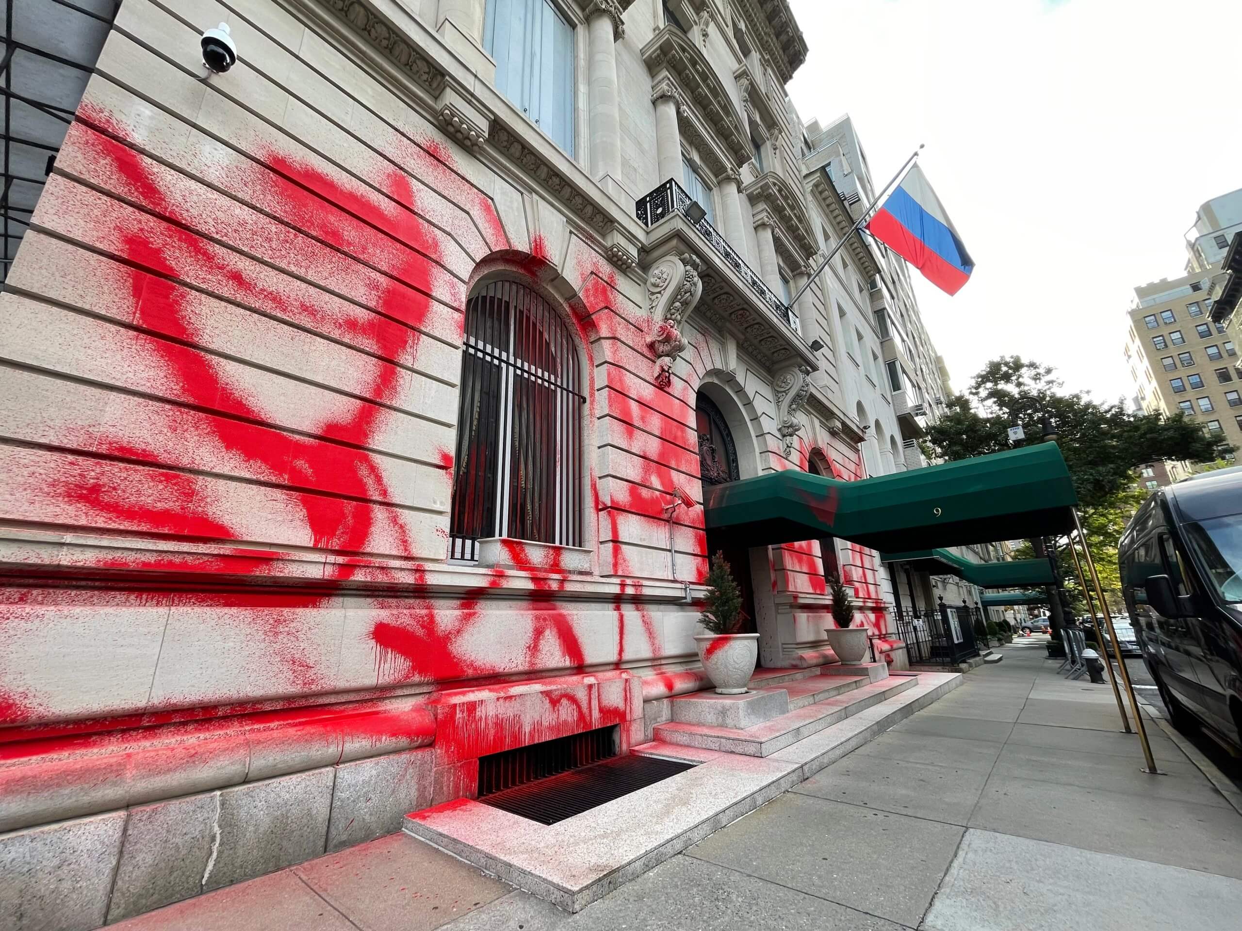 Russian Consulate building on Upper East Side doused in red paint in overnight vandalism 7 Russian Consulate building vandalized