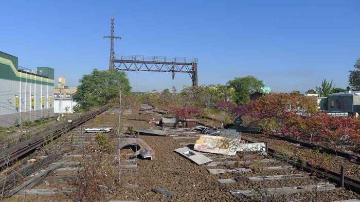 Trail over rail? Federal funding for QueensWay linear park could threaten long-sought QueensLink rail project 5 d Rockaway Beach Branch rail