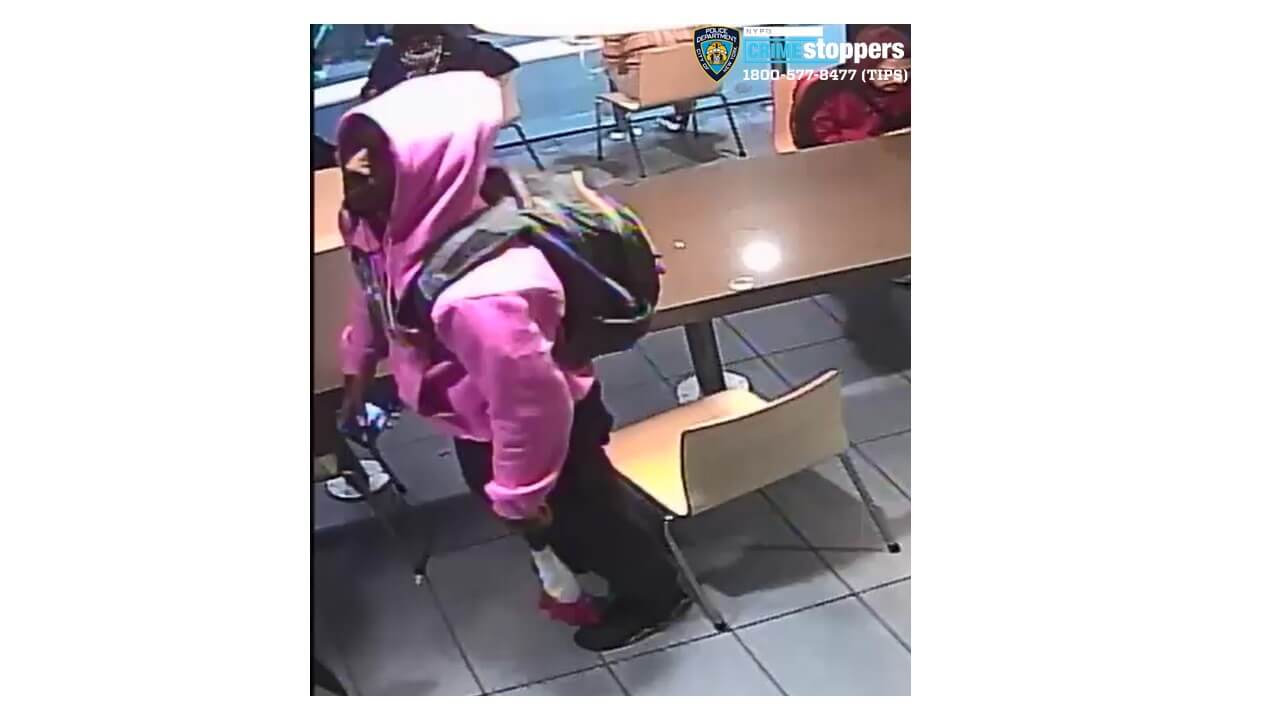 Duo slashes victim, whacks him with umbrella in Upper West Side dispute 10