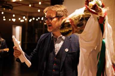 12142022_PF_Theatrical_Pub_Crawl_11-1200×800-1