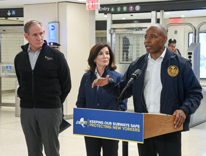 MTA approves austerity budget, fare hikes to be determined 3