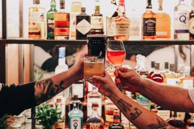 Team-Cheers-1200×800-1