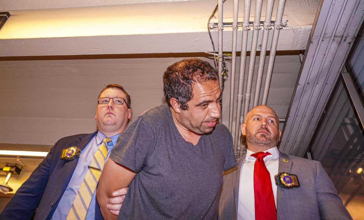 3BF8849C-46D8-4BA7-B46F-58794C85AA5F