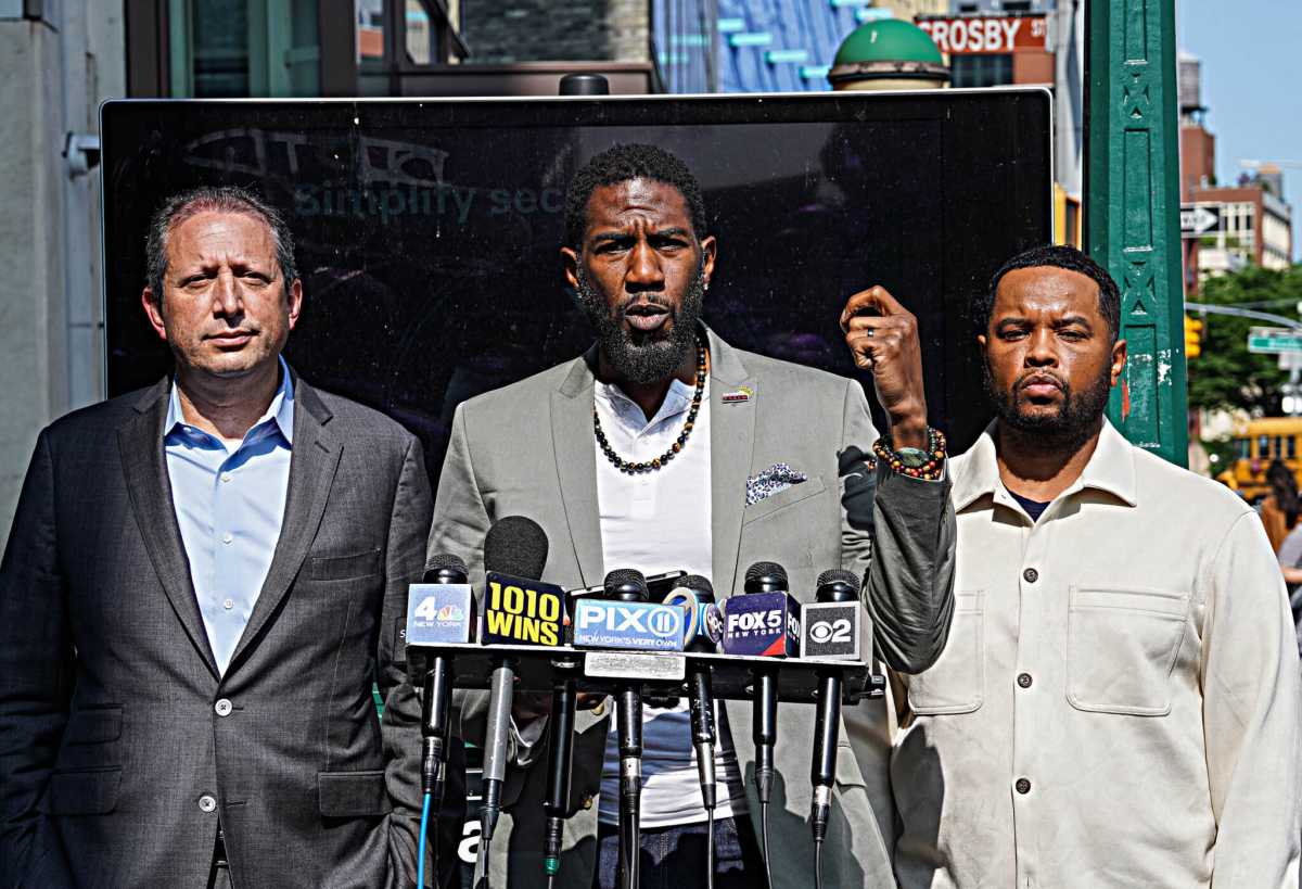 Public Advocate Jumaane Williams and City Comptroller Brad Lander speak about the Jordan Neely homicide.