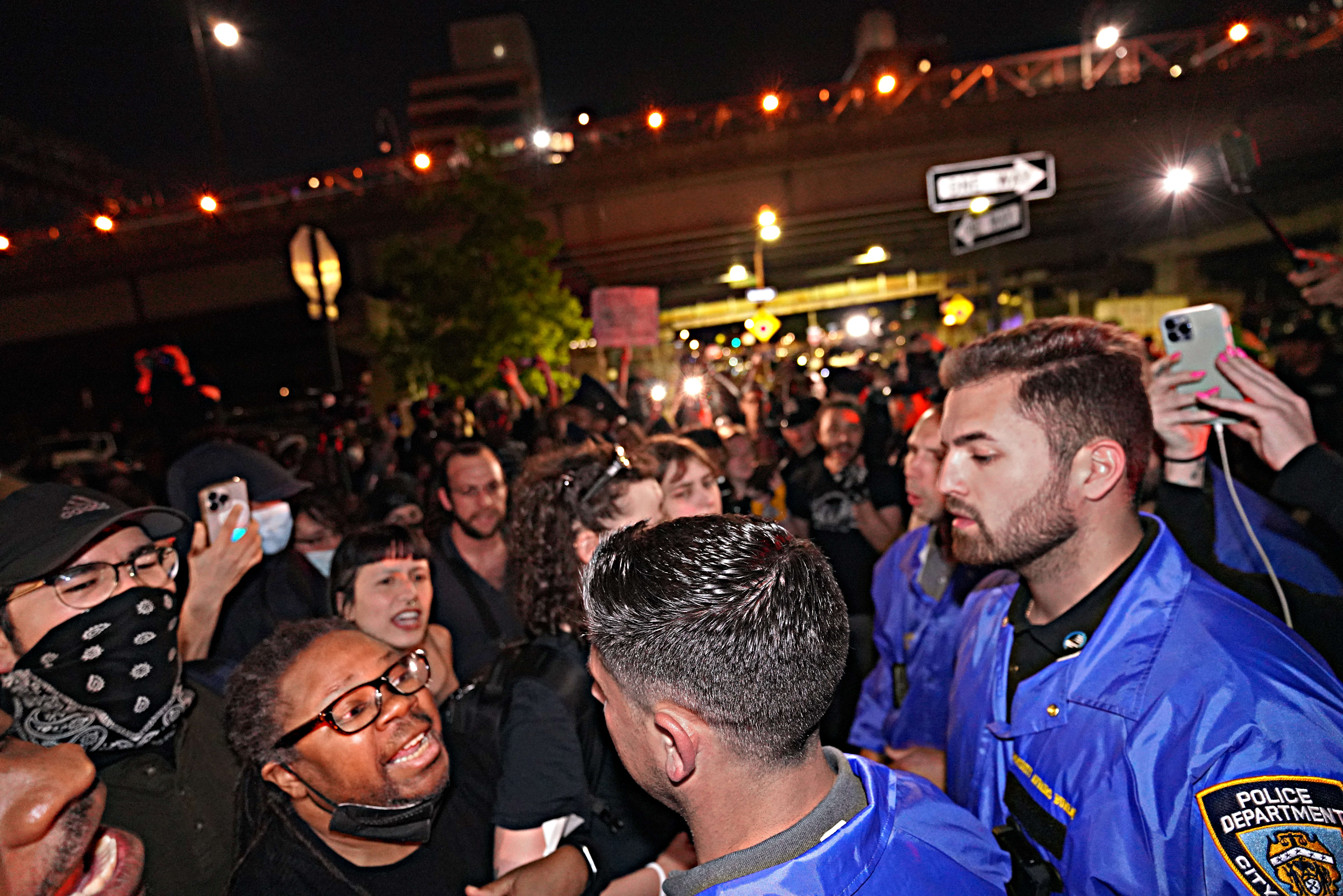 A night of chaos: Lower Manhattan protests over Jordan Neely's death lead to clashes and arrests 24 Protest