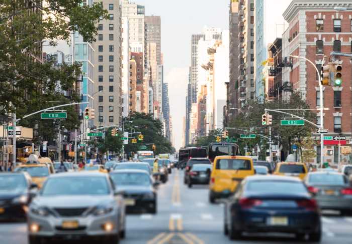 Teachers union files federal lawsuit to block congestion pricing 5 Traffic on Third Avenue in Manhattan.