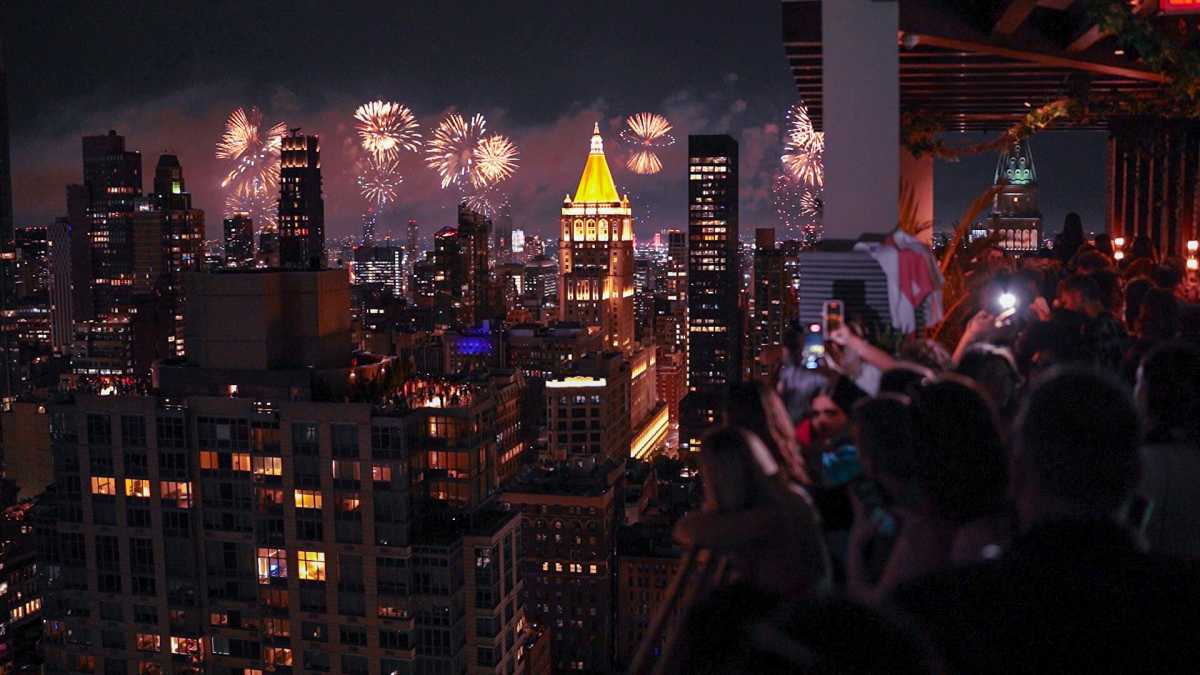 Fourth of July fireworks from Somewhere Nowhere in New York City in 2022.