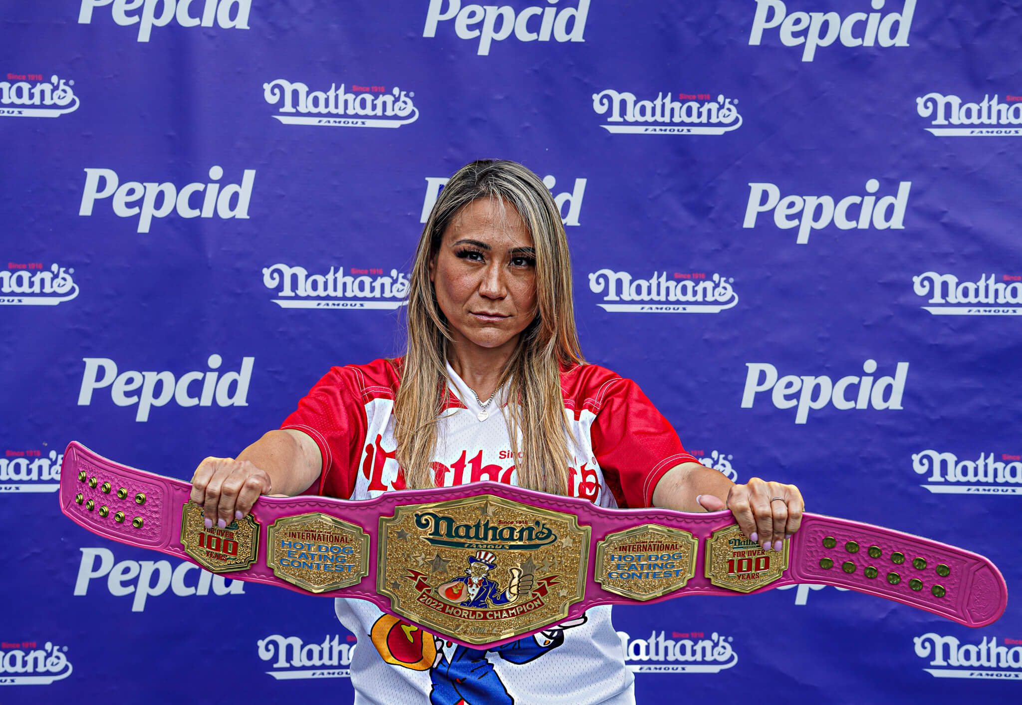 Men’s Nathan’s Hot Dog-Eating contest goes on after lightning delay 15