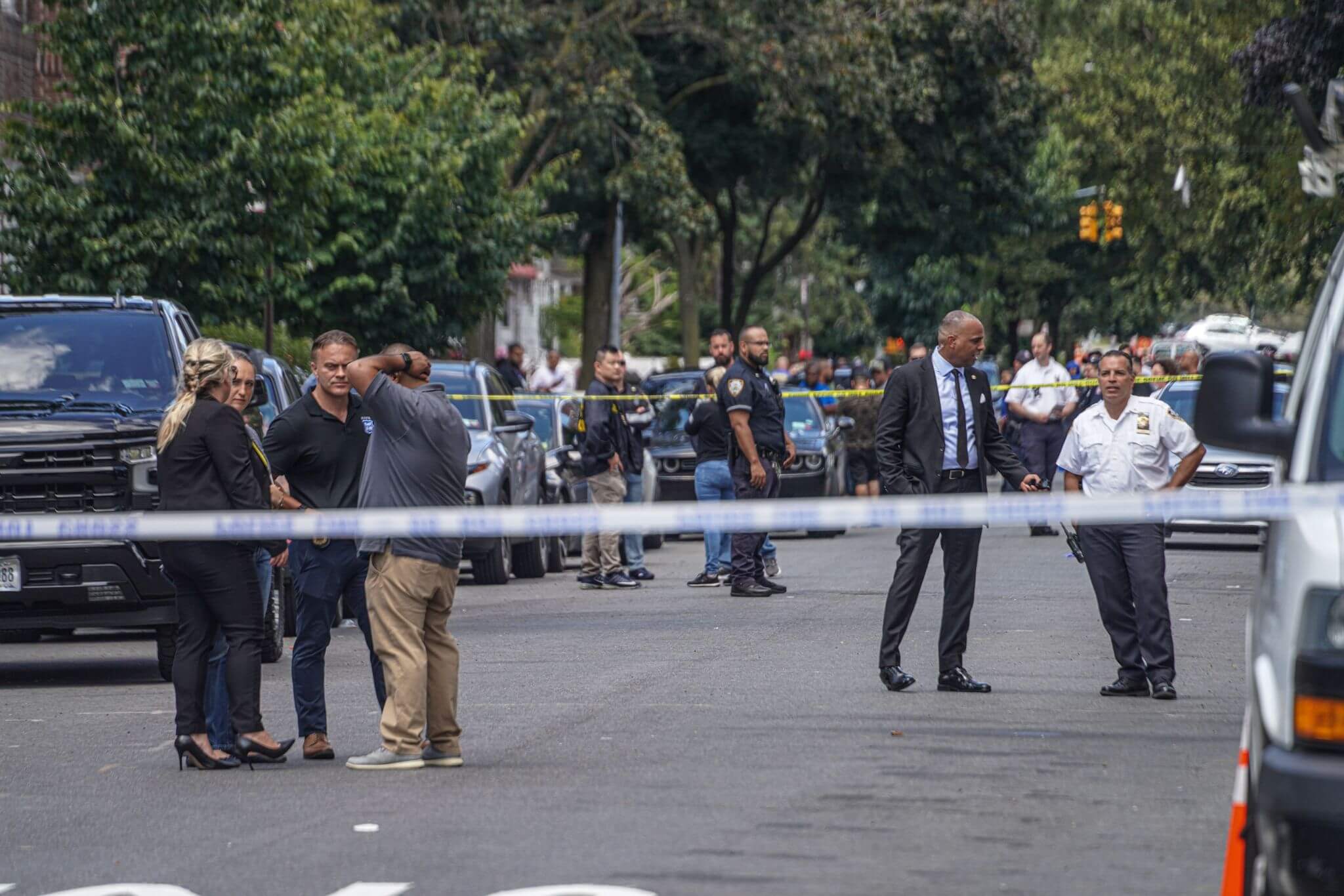NYPD officer and his father found dead in Bronx home, sources say 7 Cops at Crime Scene