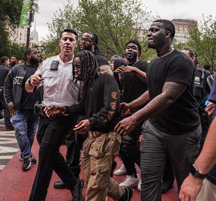 ‘Do it right’: Mayor Adams encourages streamer Kai Cenat to hold another giveaway after learning lessons of 2023 Union Square riot 2