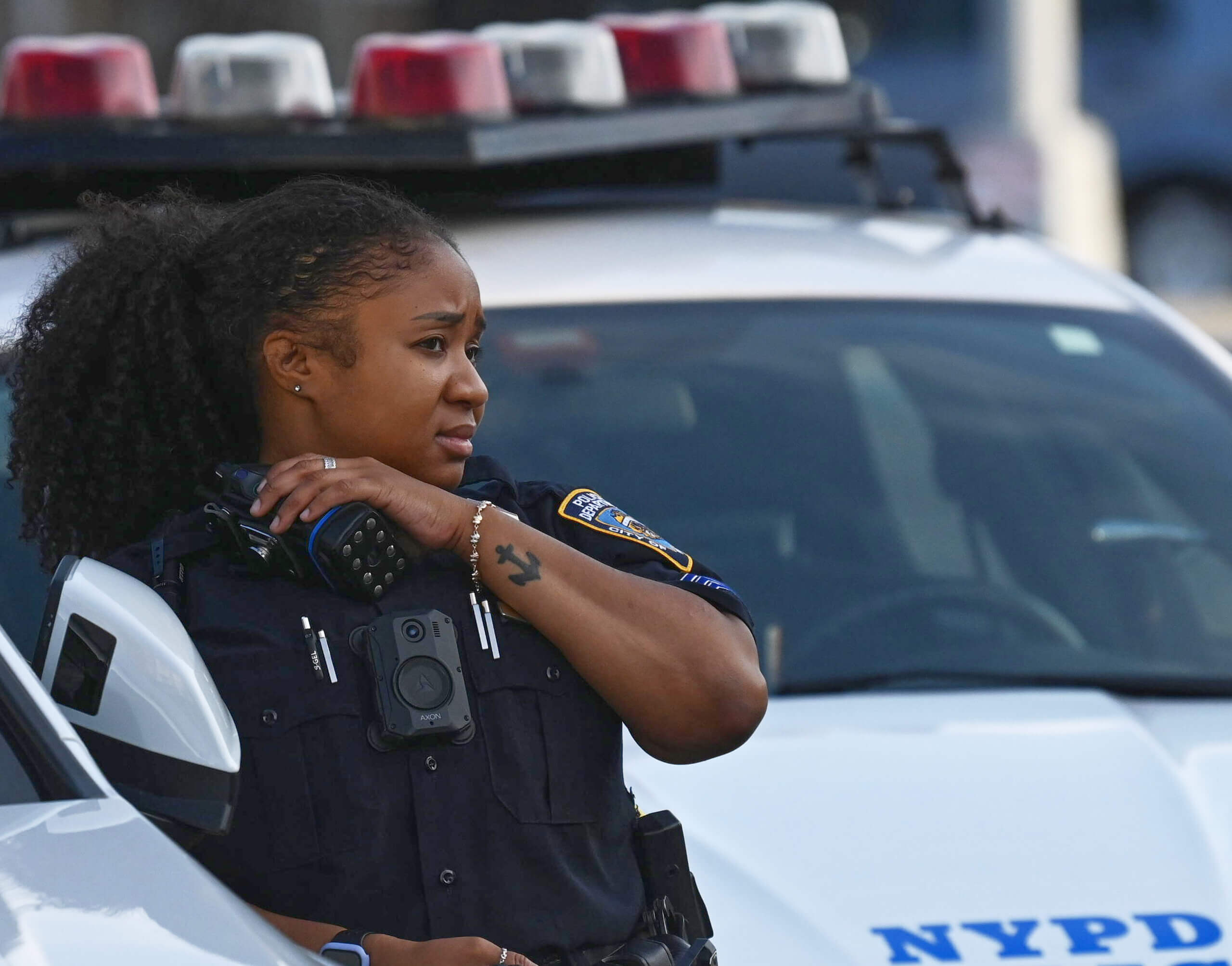 Over and out? Emergency medical crews denied NYPD radios in move that unions say endangers the public | EXCLUSIVE 2 NYPD radio