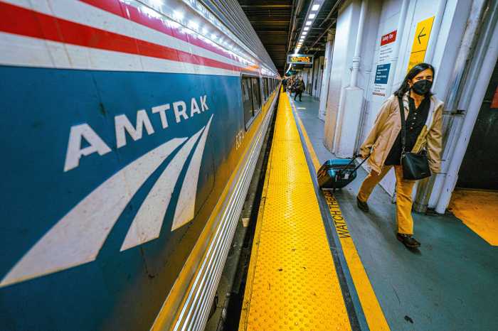 Trump administration pulls rug from under MTA, takes over Penn Station redesign 5 A commuter on the Amtrak platform at Penn Station.