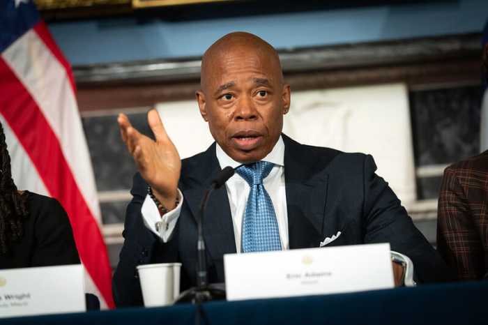 Migrant crisis | Mayor Adams says city is preparing to 'manage' scores of migrants sleeping on streets 5