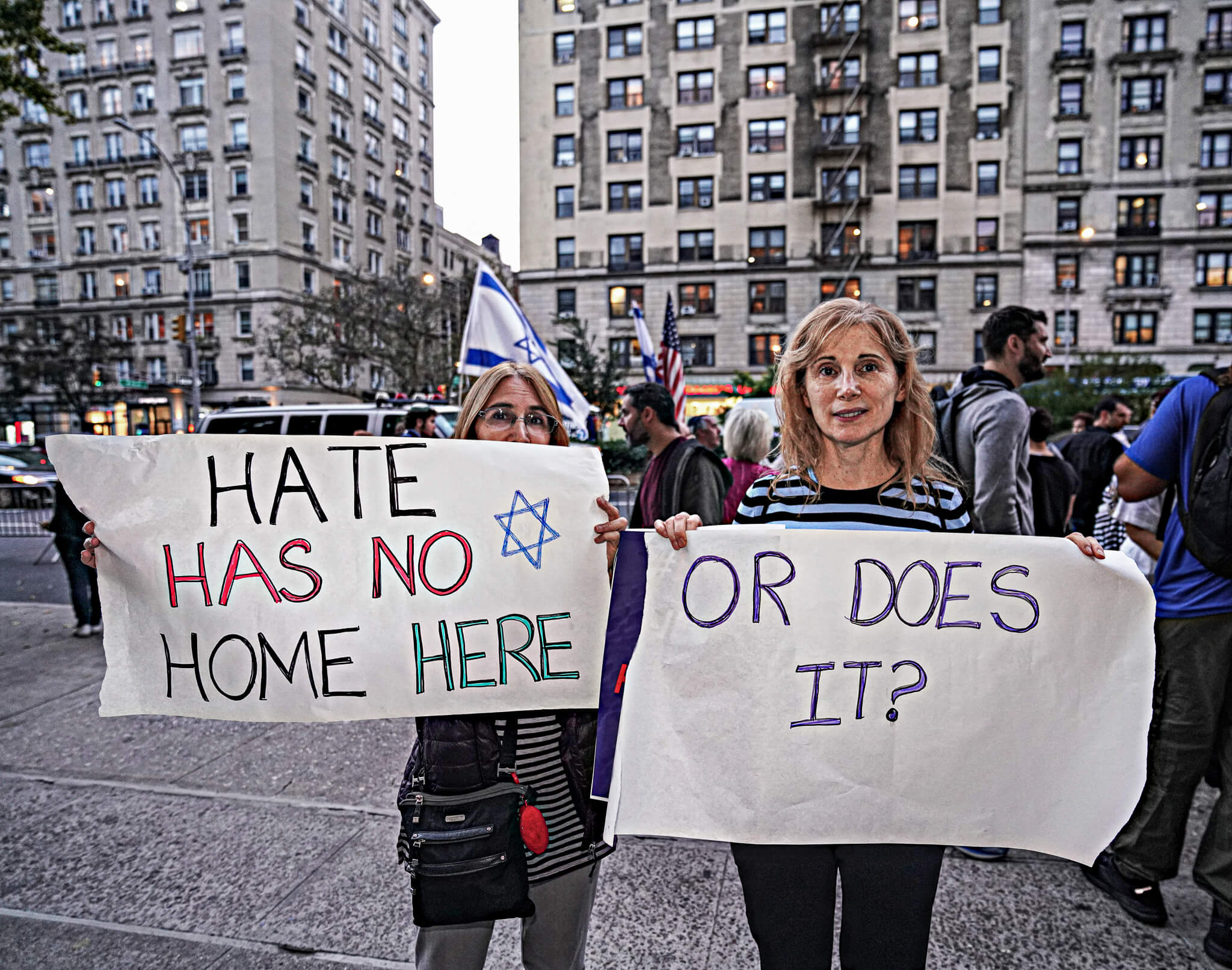 War in Israel | Students protest alleged antisemitism at Columbia University 8 Protest