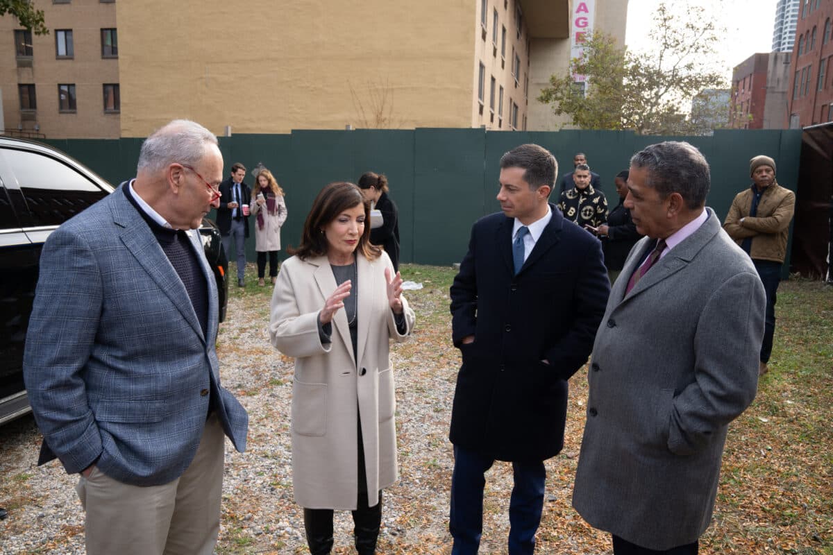 Governor Kathy Hochul, Secretary Pete Buttigieg, Majority Leader Chuck Schumer and Representative Adriano Espaillat sign a full funding agreement for Second Avenue Subway