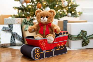 Build-A-Bear Workshop launches new interactive teddy at Midtown store and beyond 4 BearlieveBear_2023-Holiday-Environmental-8148