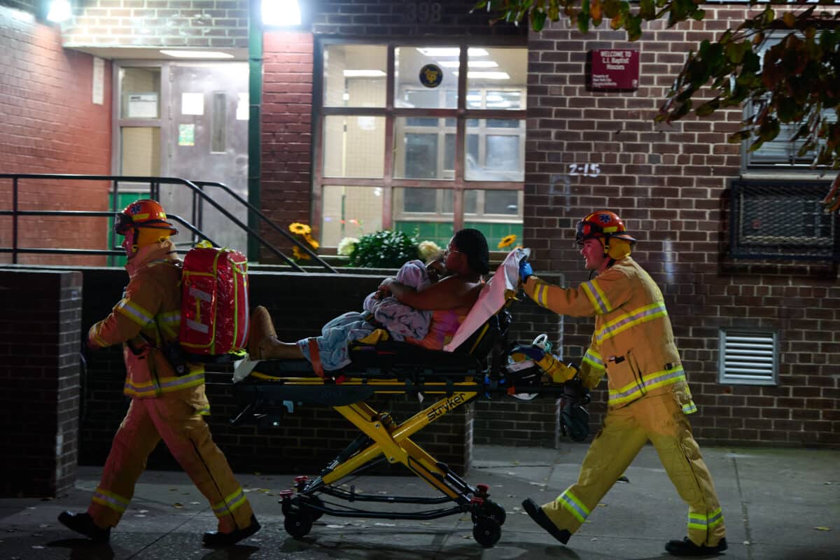 FDNY rescues six from fire at Brooklyn apartment building 16 FDNY rescues six from fire at Brooklyn