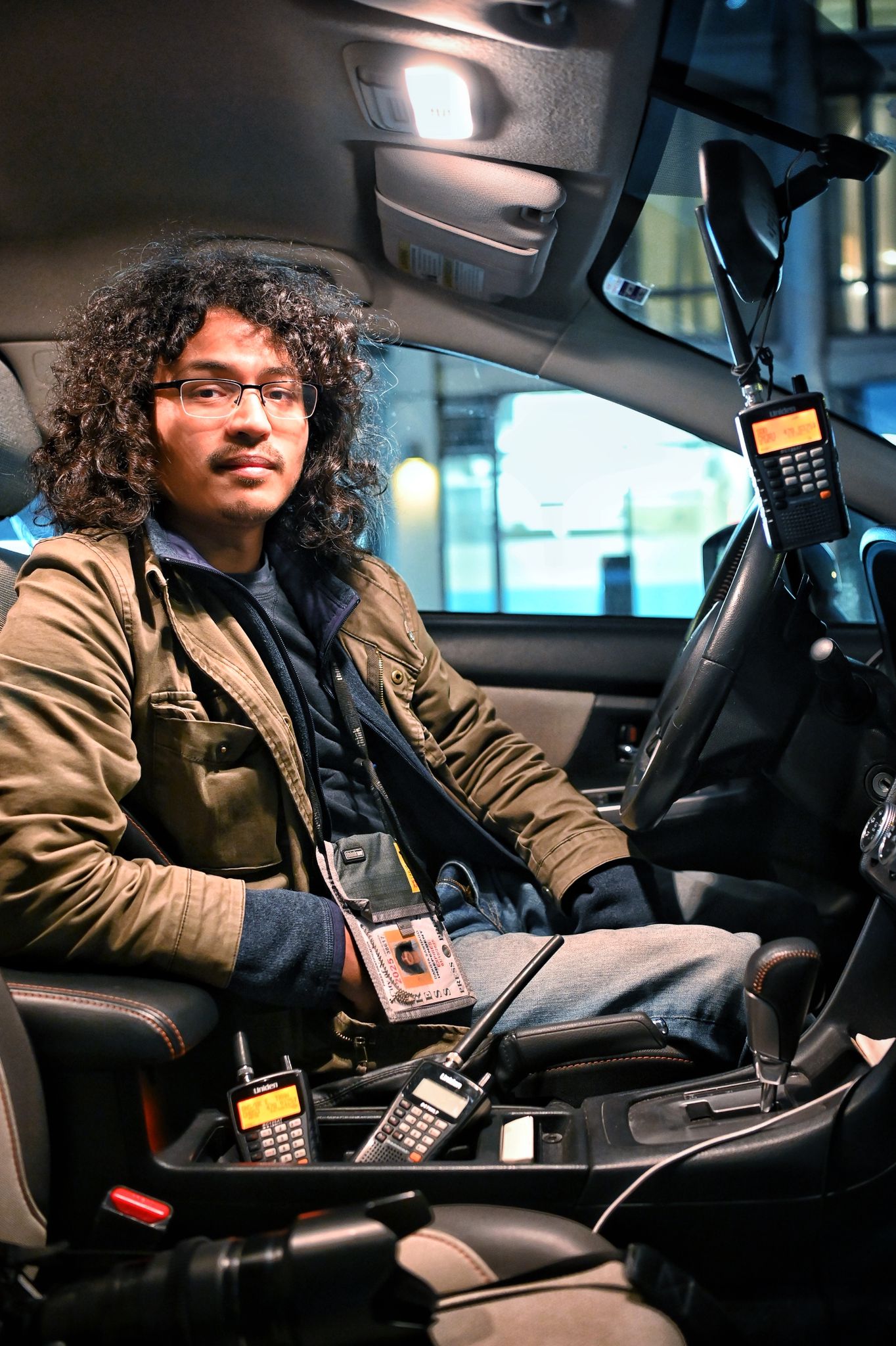 Over and out? City Council hearing eyes NYPD radio encryption plan that could shut press and public out of breaking crime news 8 Dakota Santiago searches the city for news with help of police scanners