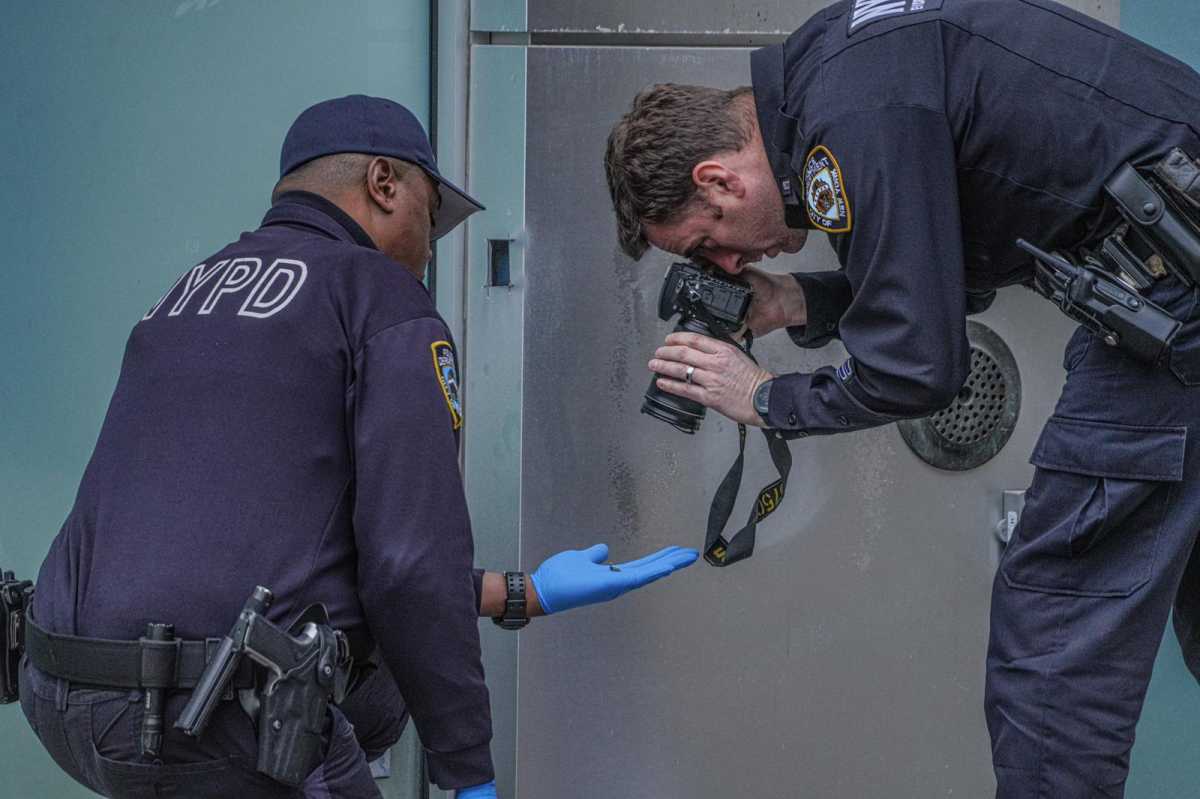 Teen shot in Upper East Side