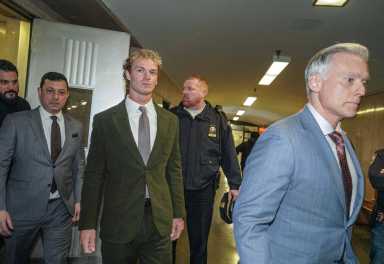 Daniel Penny facing criminal trial for Jordan Neely choking murder; judge denies motion to dismiss charges 7 Daniel Penny at court hearing over Jordan Neely murder charges