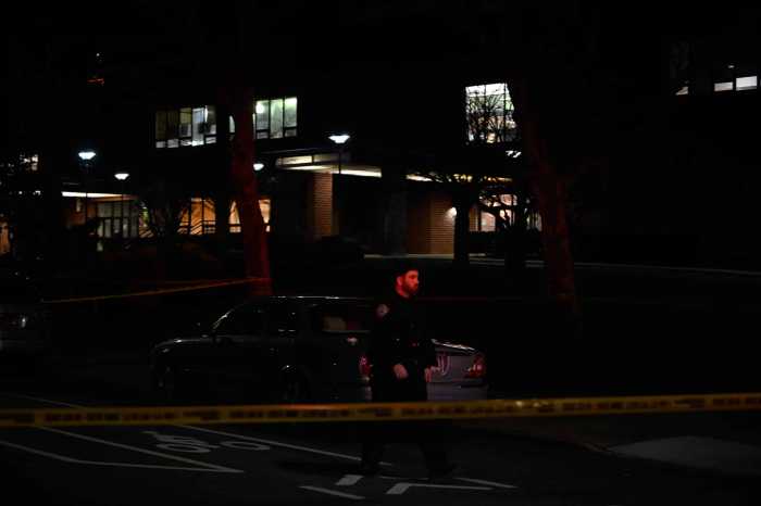 Shooting near Brooklyn gym leaves man wounded: cops 2 Brooklyn police investigate shooting