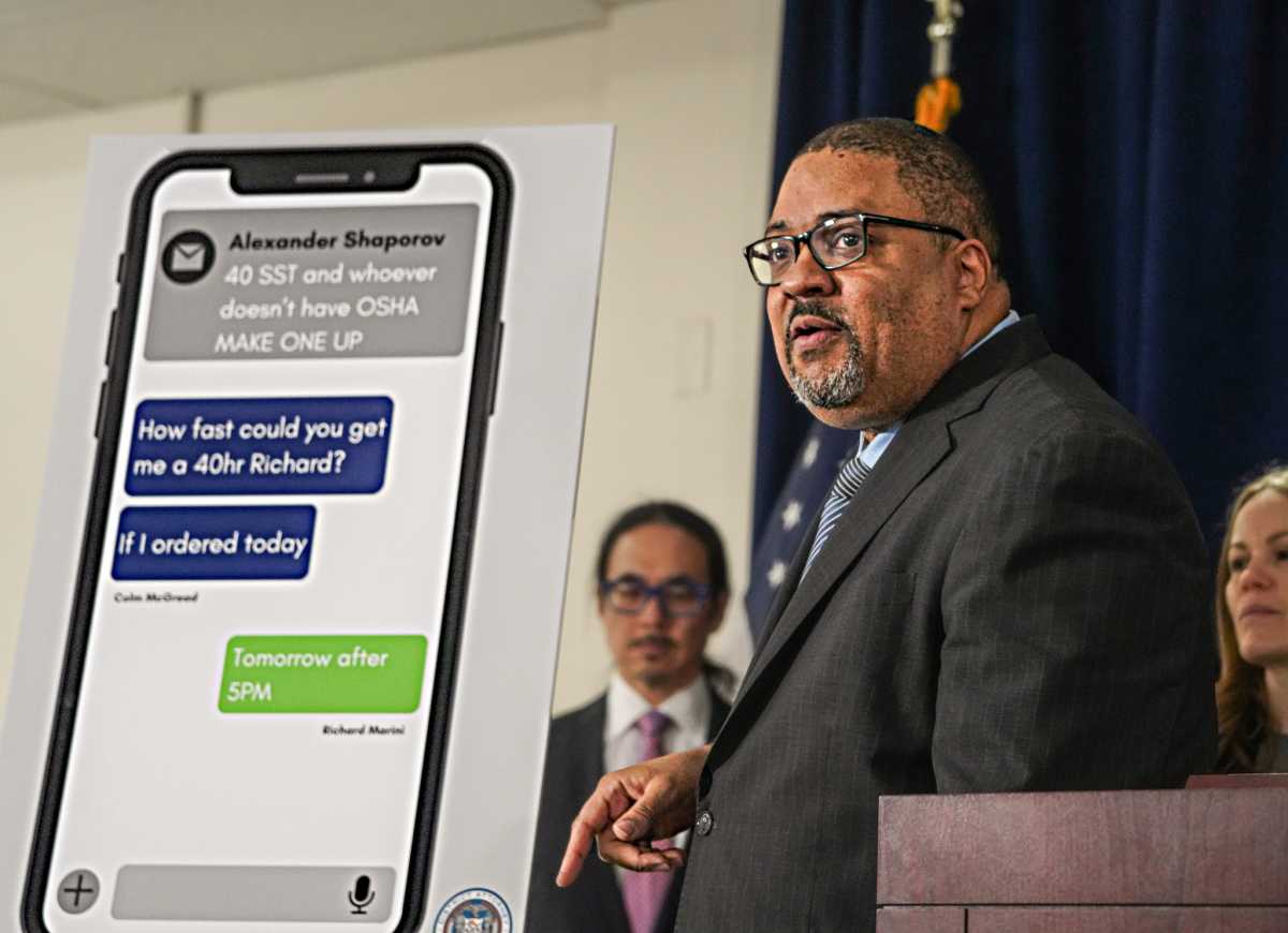 Manhattan DA Alvin Bragg announces construction worker training scheme indictment