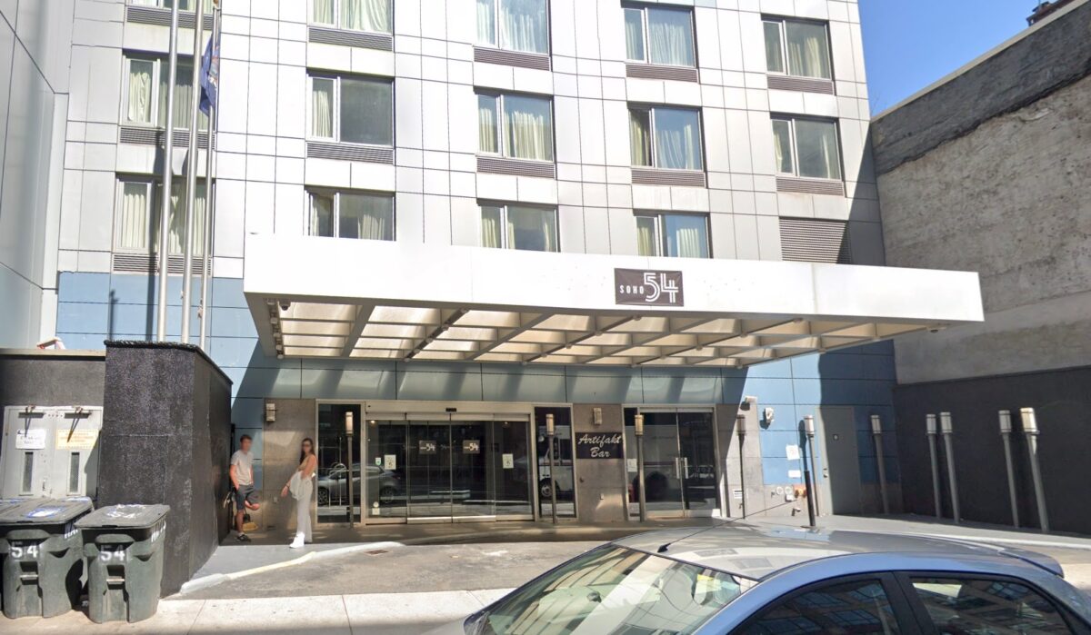 SoHo murder mystery: Police release images of suspect possibly wearing victim's leggings 5 SoHo 54 Hotel exterior