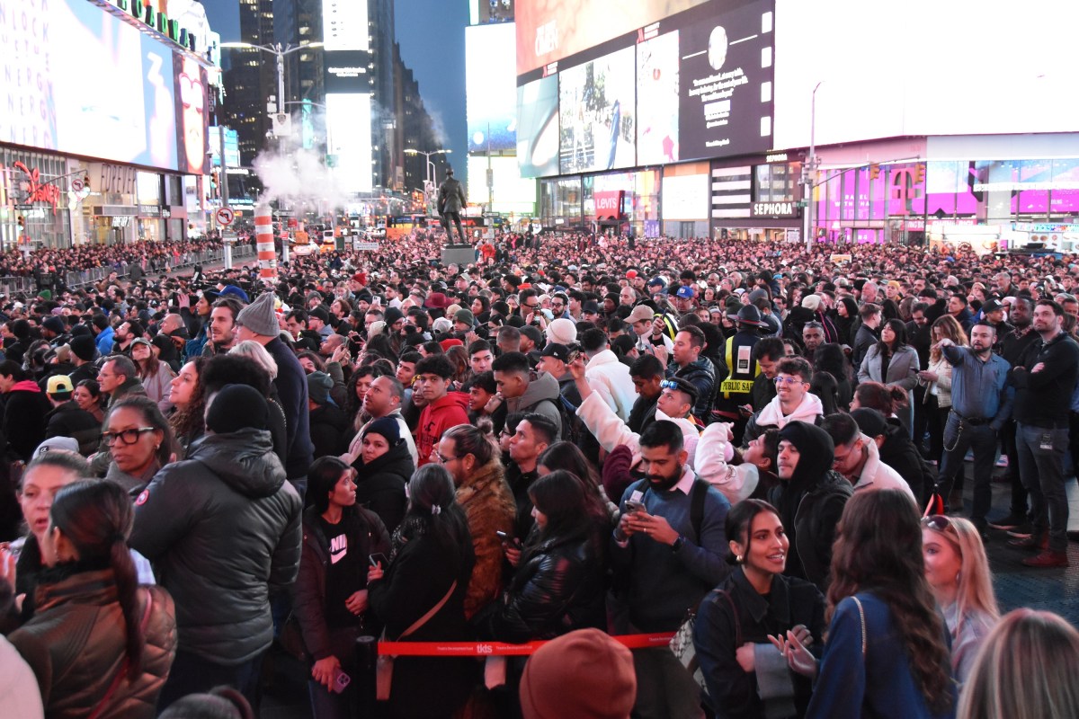Shakira concert at Times Square
