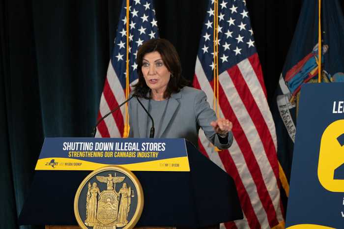 Cannabis crackdown: Hochul, Adams say they've shuttered over 400 illicit weed shops in the Big Apple 5 Gov. Kathy Hochul and Mayor Eric Adams tout that over 400 illicit cannabis shops have been padlocked in New York City over the past month. Tuesday, June 18, 2024.