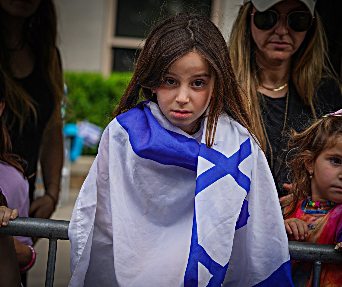 Bittersweet Salute to Israel Parade focuses on four words: Bring the hostages home 22