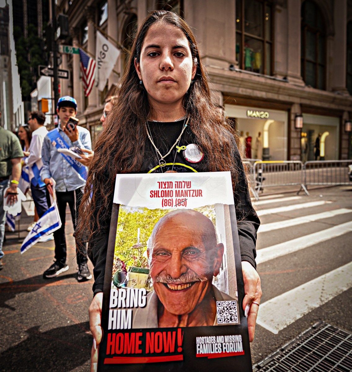 Bittersweet Salute to Israel Parade focuses on four words: Bring the hostages home 23