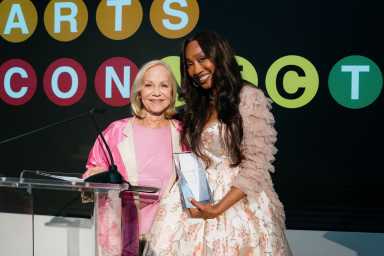 Linda Janklow and Tiffany Barret at the 2024 ArtsConnection benefit.