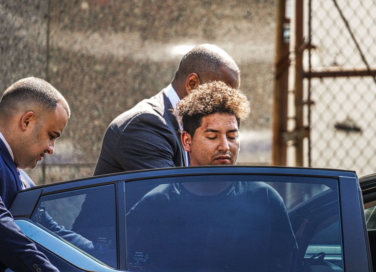 Queens park rapist caught with help of community residents who tied him up with belt: NYPD brass 7