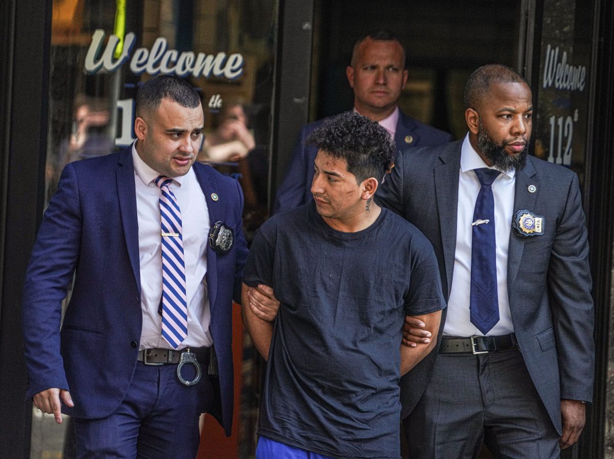 Queens park rapist caught with help of community residents who tied him up with belt: NYPD brass 6