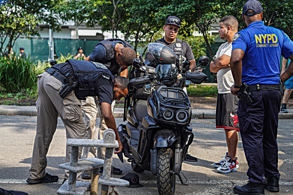NYPD raid Randall’s Island migrant shelter, confiscate dozens of mopeds hours after triple shooting 9 We confiscated 19 mopeds, out of the 19 mopeds one motorcycle was stolen,” NYPD Deputy Commissioner of Operations Kaz Daughtry said. “And a total of 15 vehicles that were unregistered from this particular area.”