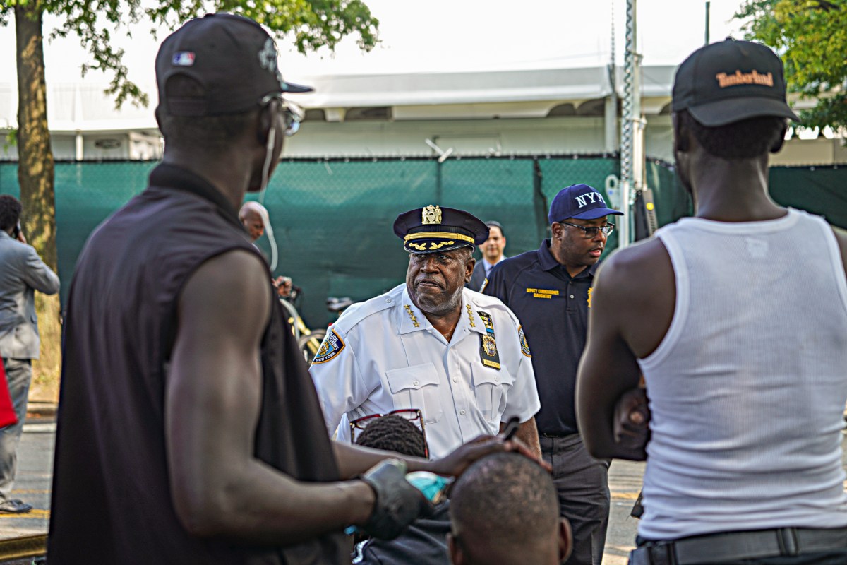 NYPD raid Randall’s Island migrant shelter, confiscate dozens of mopeds hours after triple shooting 8 Police brass could be observed overseeing an army of cops wheeling moped after moped out of the tent city.